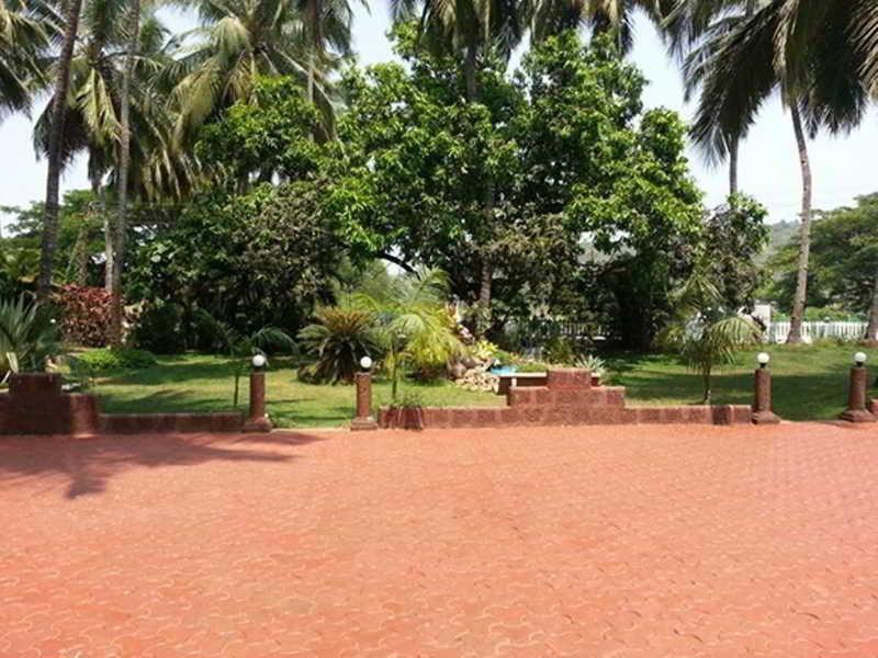 קלנגוטה Palm Resort מראה חיצוני תמונה